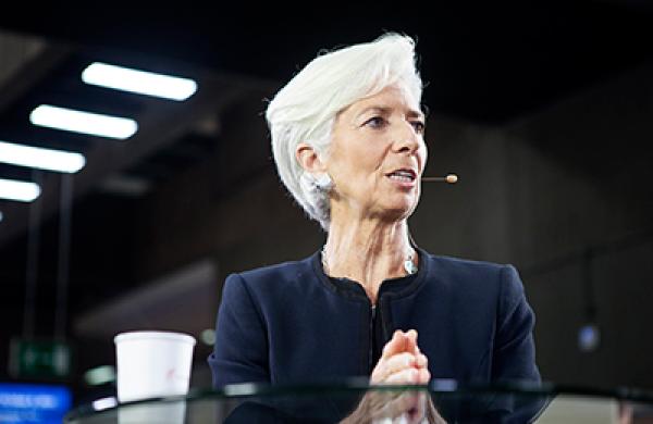 2015-10-tom-buerkle-imf-china-christine-lagarde-large.jpg