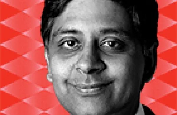 2015-10-tom-johnson-res-all-america-research-team-maneesh-deshpande.jpg