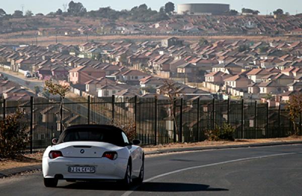 2015-11-bailey-mccann-em-pe-south-africa-large.jpg