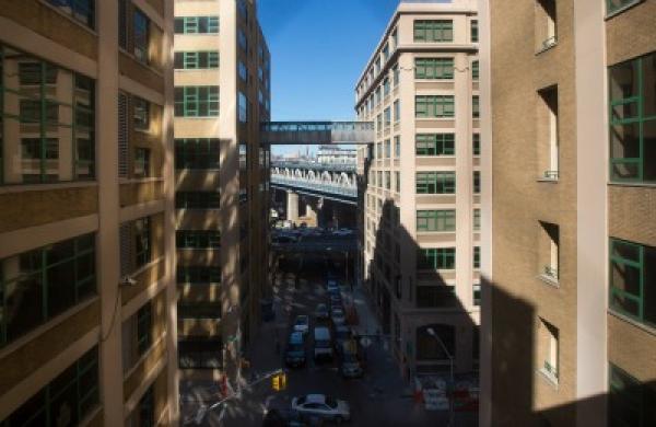 2015-11-jeff-ostrowski-real-estate-dumbo-large.jpg