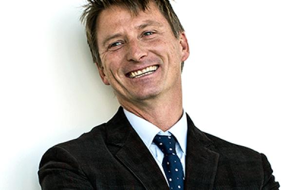 2015-11-kaitlin-ugolik-ceo-interview-jonathan-bush-large.jpg