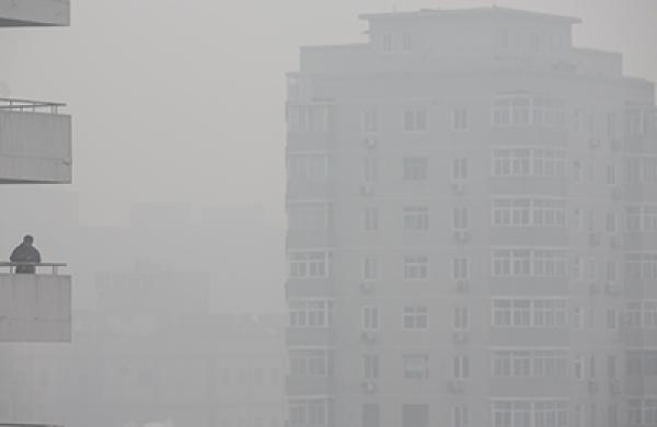2015-12-18-da-beijing-smog-large.jpg