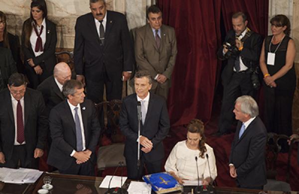 2015-12-charles-wallace-argentina-mauricio-macri-large.jpg