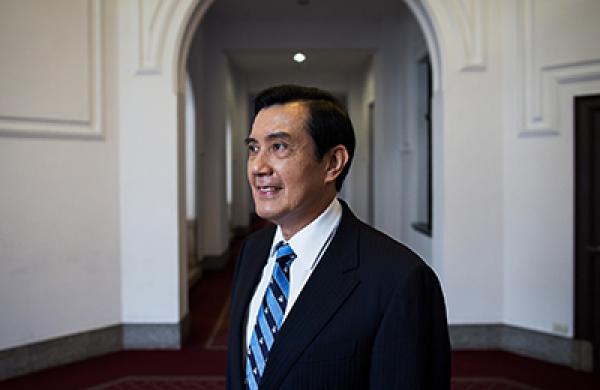 2015-12-georgina-hurst-em-portfolio-taiwan-ying-jeou-large.jpg