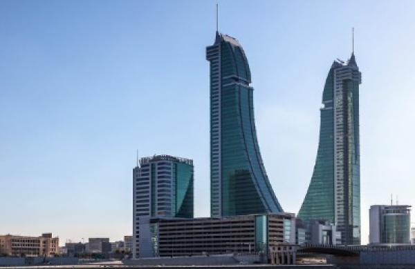 2016-01-jess-delaney-bahrain-manama-financial-center-large.jpg