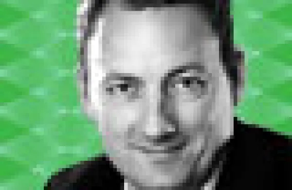 2016-02-tom-johnson-all-europe-research-team-edouard-aubin-small.jpg