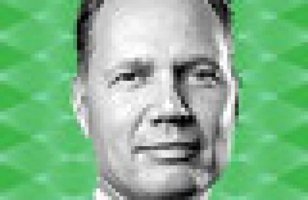 2016-02-tom-johnson-all-europe-research-team-gunnar-cohrs-small.jpg