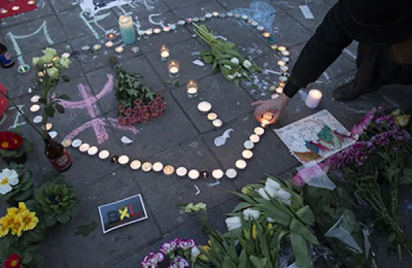 2016-03-23-da-brussels-large.jpg