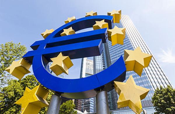 2016-04-andrew-barber-daily-agenda-0429-european-central-bank-lg.jpg
