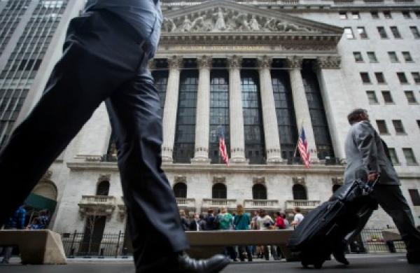 2016-04-anne-szustek-next-shares-wall-street-large.jpg
