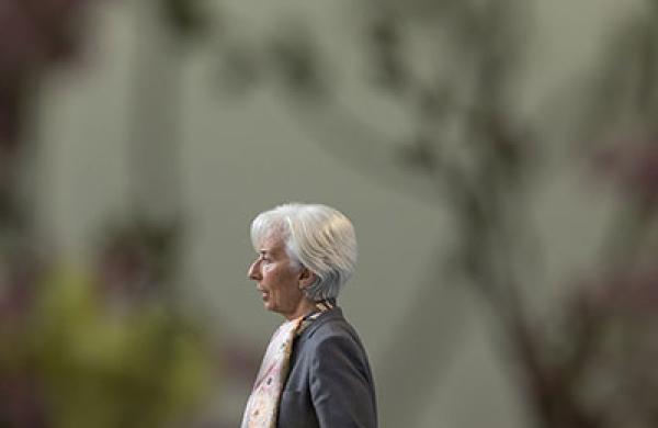 2016-04-craig-mellow-imf-lagarde-large.jpg