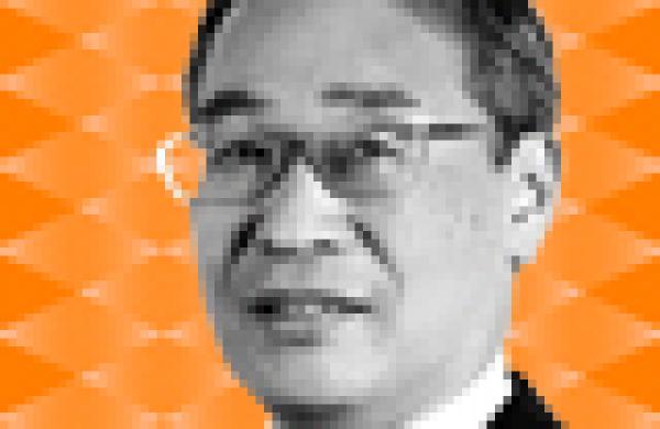 2016-04-tom-johnson-all-japan-research-team-kazuhiro-harada-small.jpg