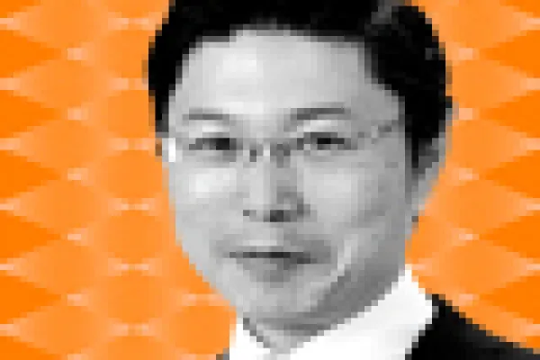 2016-04-tom-johnson-all-japan-research-team-shinsuke-iwasa-small.jpg
