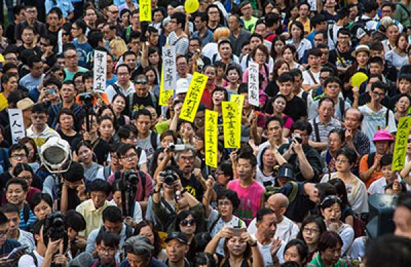 2016-05-allen-cheng-blog-hong-kong-large.jpg