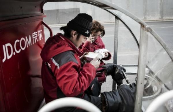 2016-05-da-china-debt-pedicab-large.jpg