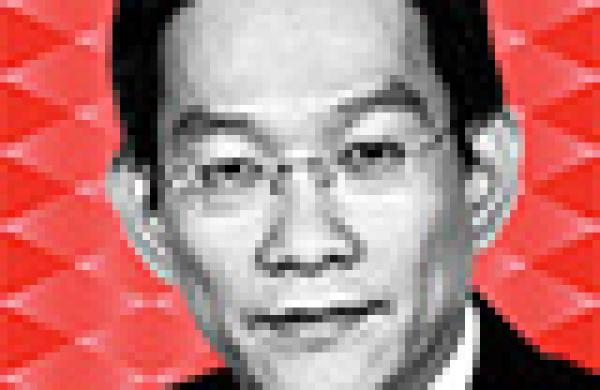 2016-05-tom-johnson-all-asia-research-team-hoe-kiat-patrick-yau-small.jpg
