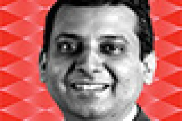 2016-05-tom-johnson-all-asia-research-team-parag-gupta-small.jpg