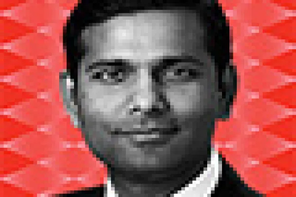 2016-05-tom-johnson-all-asia-research-team-praveen-choudhary-small.jpg