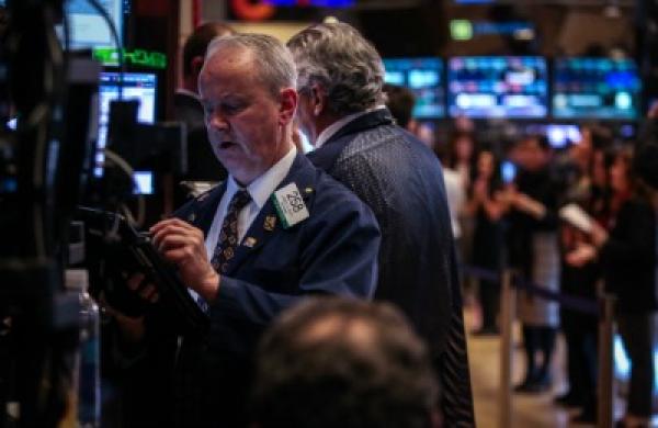 2016-08-da-treasury-wall-street-fed-hike-large.jpg