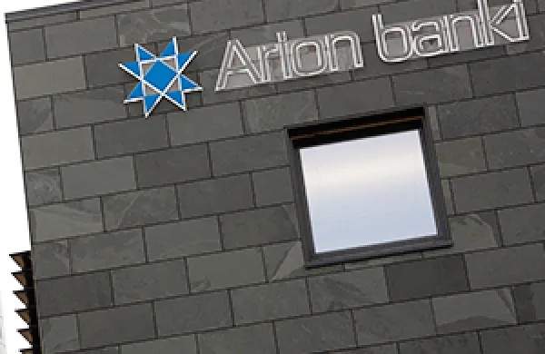 2017-03-alpha-stephen-taub-taconic-arion-bank-main.jpg