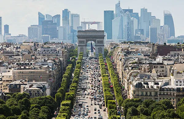 2017-06-joe-mcgrath-paris-markets-arc-de-triomphe-large.jpg