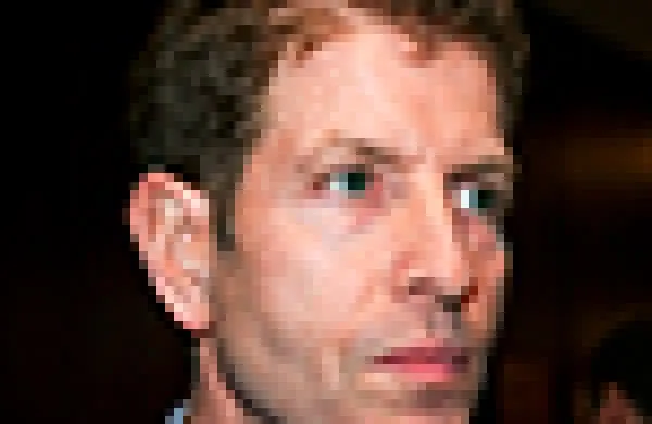 2017-09-alpha-stephen-taub-och-ziff-small.jpg
