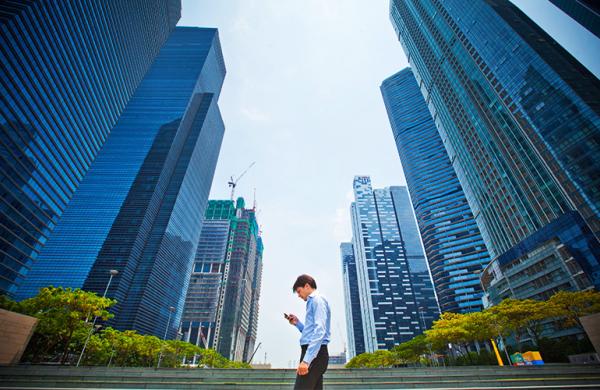 The central business district of Singapore (Sam Kang Li/Bloomberg)