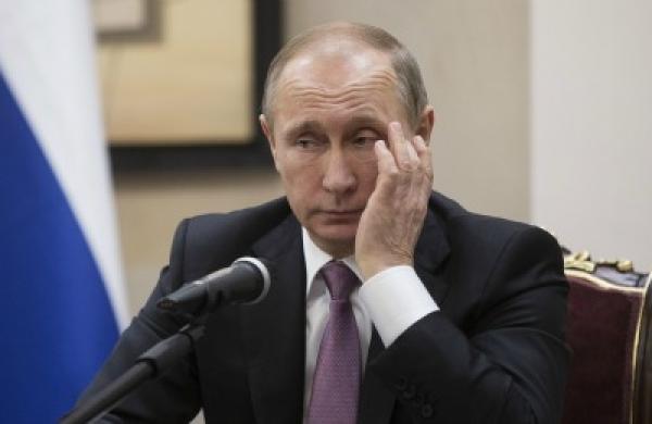 22015-11-24-da-andrew-barber-putin-large.jpg