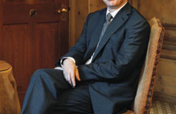 242x286robeysimon.jpg