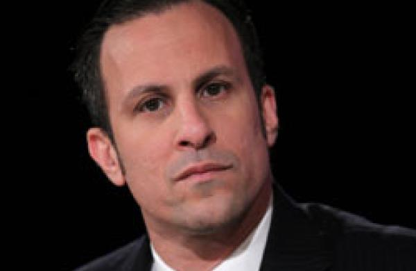 250x215-gregg-lippmann.jpg