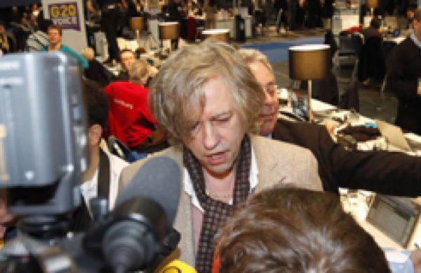 330x160-bob-geldof.jpg