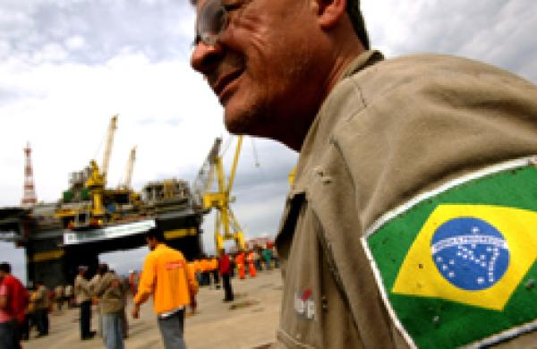 330x160-brazil-shipyard.jpg