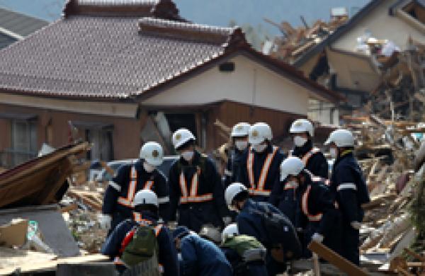 330x160-japan-earthquake.jpg