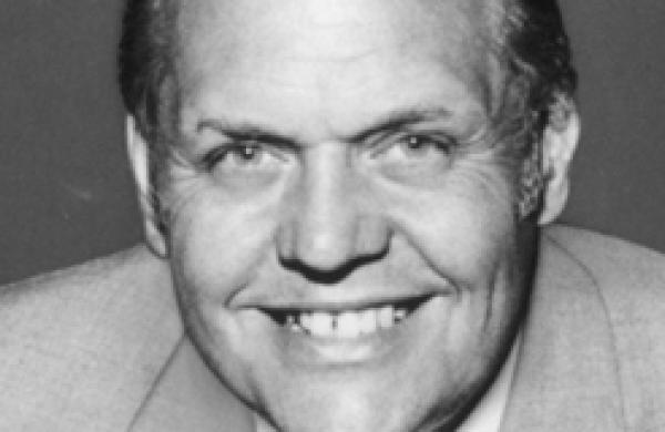 330x160-kenneth-olsen.jpg