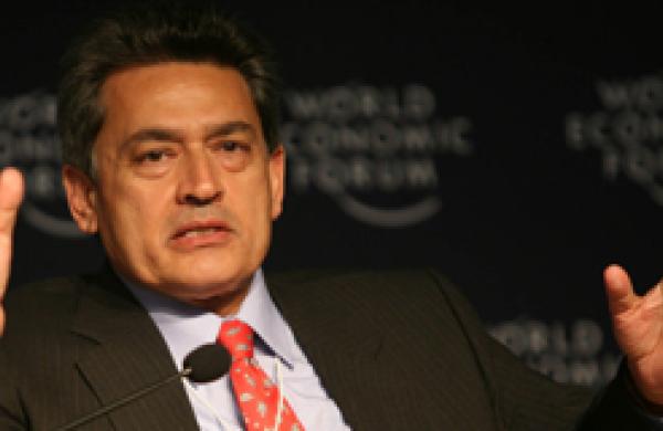 330x160-rajat-gupta.jpg
