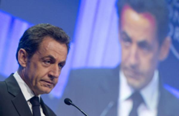 330x160-sarkozy.jpg
