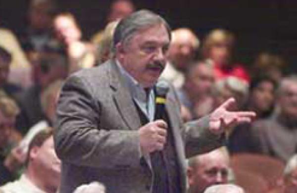 330x160-shareholder-activis.jpg