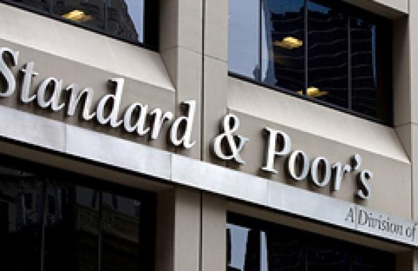 330x160-standard-poors.jpg