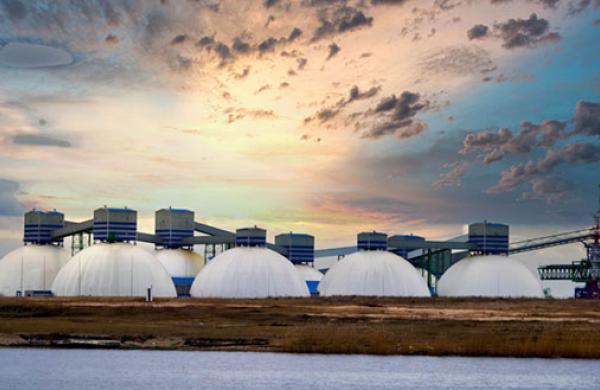 Natural Gas Options Point to Challenging Winter