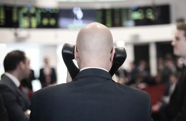 Simon Dawson/Bloomberg