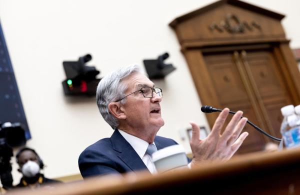 Jerome Powell (Julia Nikhinson/Bloomberg)