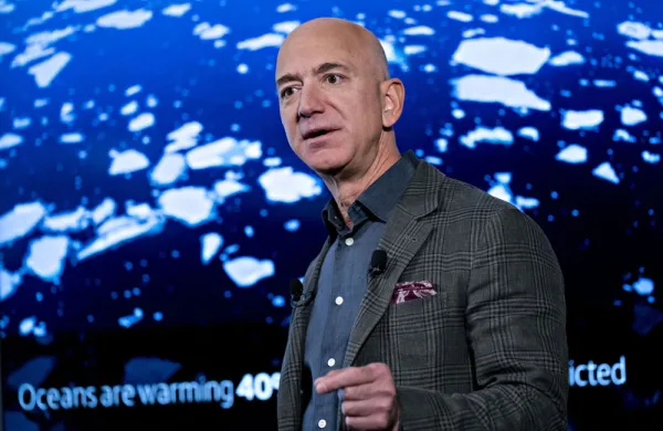 Jeff Bezos (Andrew Harrer/Bloomberg)