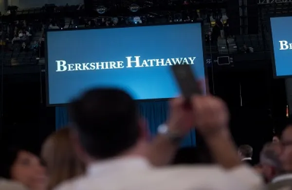 Berkshire Hathaway Annual Shareholders meeting