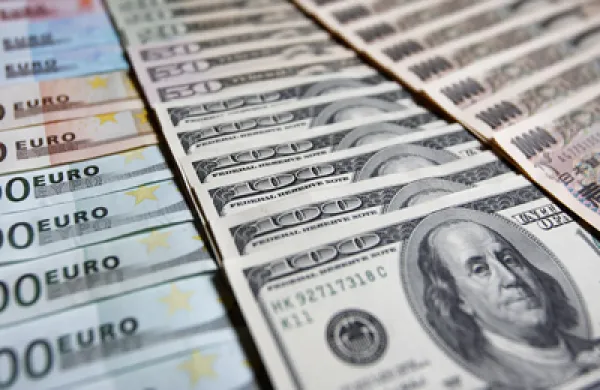 currencies-big.jpg