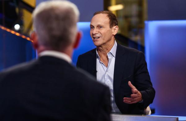 Joseph Edelman (Chris Goodney/Bloomberg)