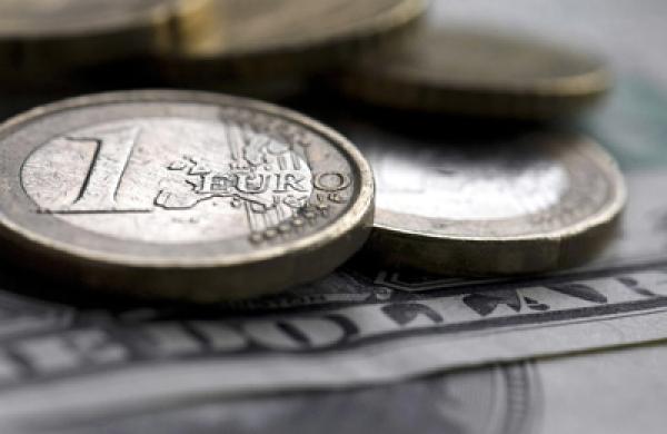 euro-dollar-large.jpg