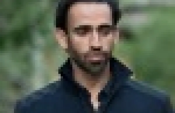 feroz-dewan-thumbnail.jpg