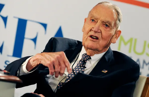 John Bogle (Peter Foley/Bloomberg)