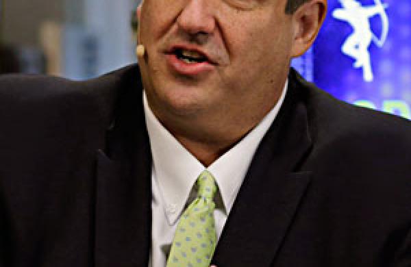 larry-robbins-large-pic.jpeg