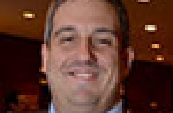 larry-robbins-thumbnail.jpg